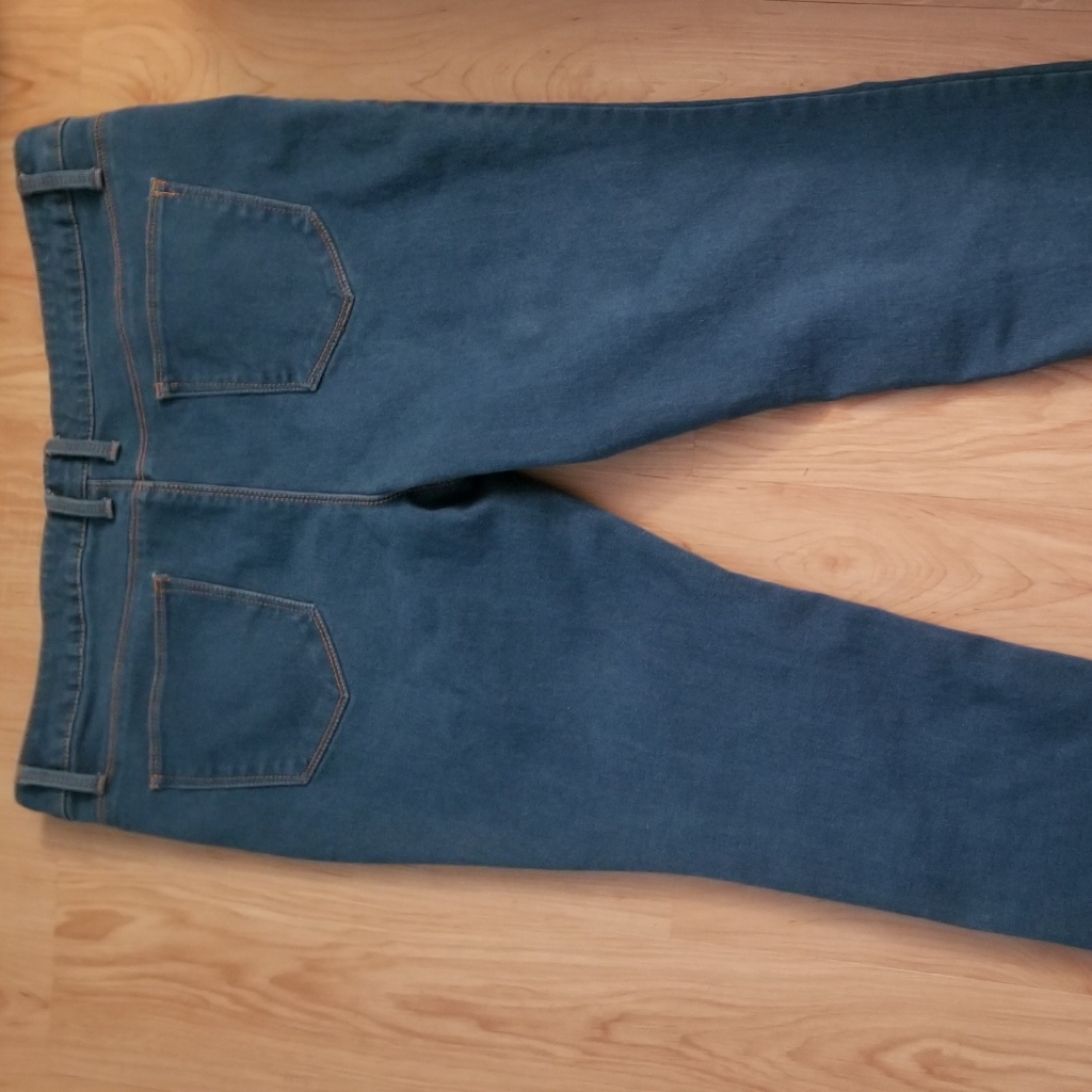 $Jeans$